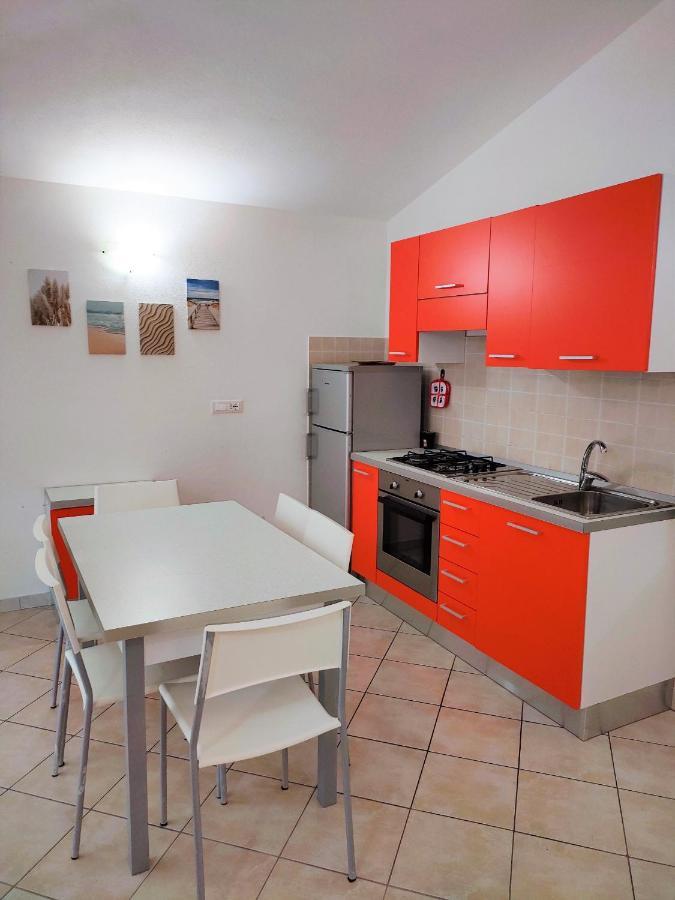 Affittimoderni Santa Maria Coghinas Apartment Bagian luar foto