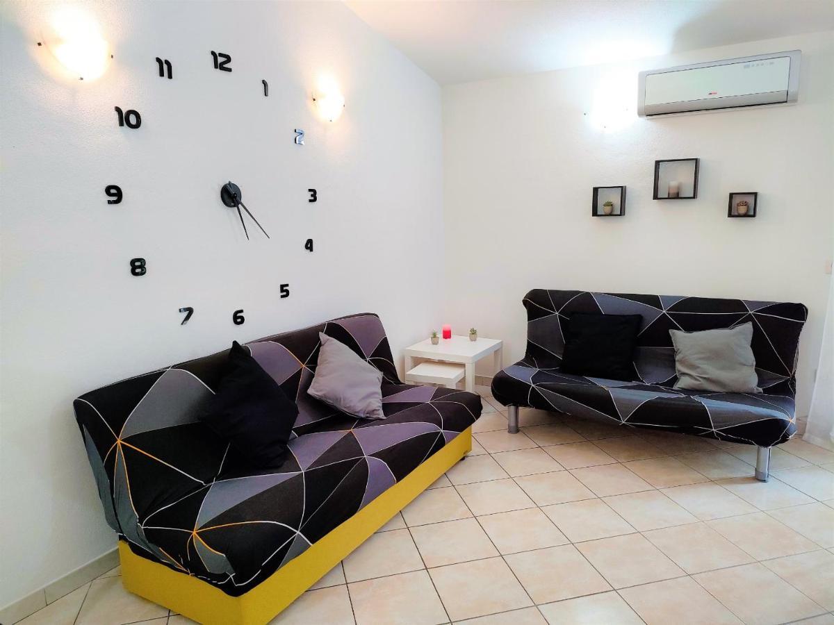Affittimoderni Santa Maria Coghinas Apartment Bagian luar foto