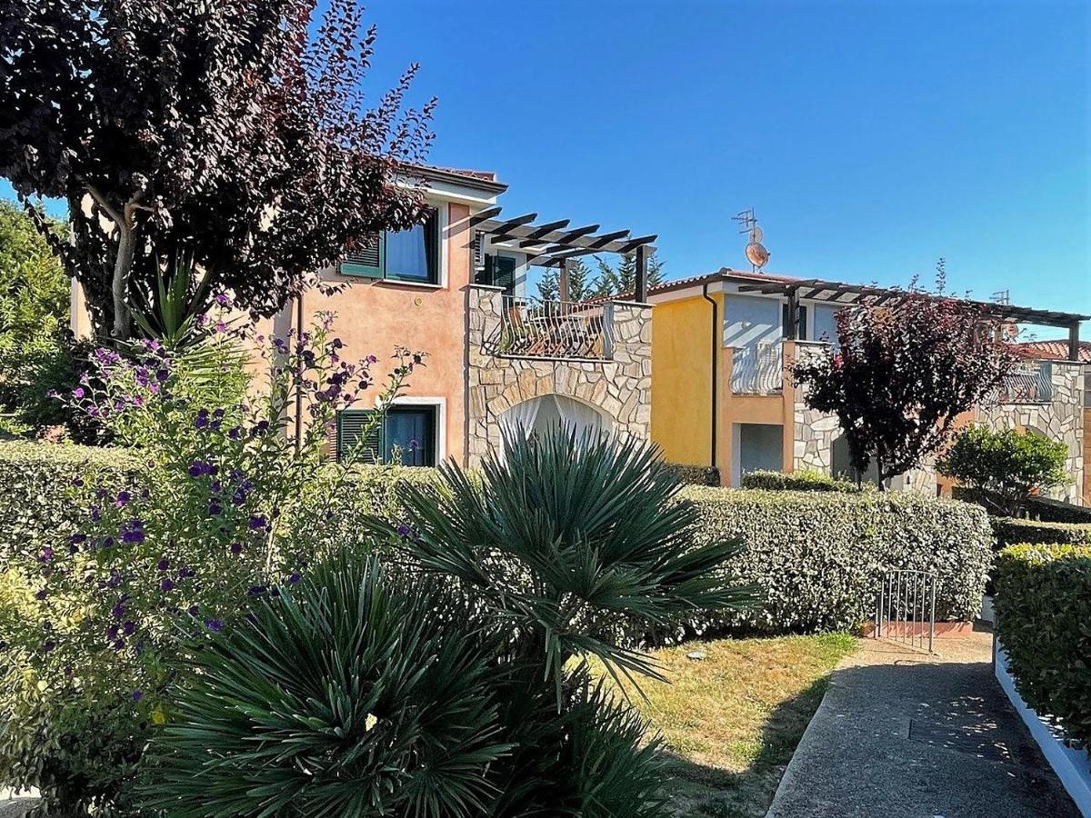Affittimoderni Santa Maria Coghinas Apartment Bagian luar foto