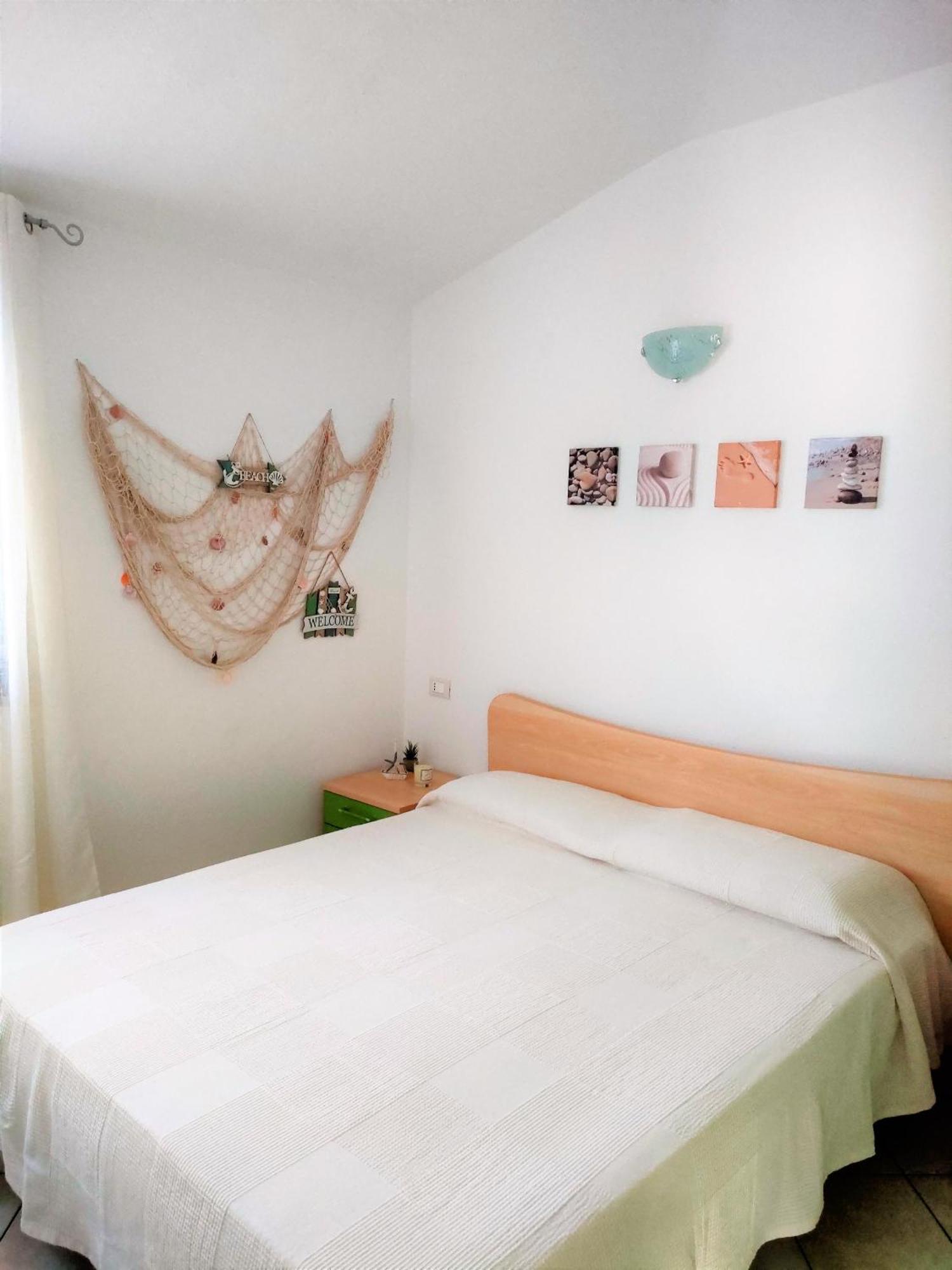 Affittimoderni Santa Maria Coghinas Apartment Bagian luar foto